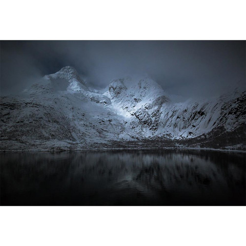 AP Digital-A Night in the Lofoten